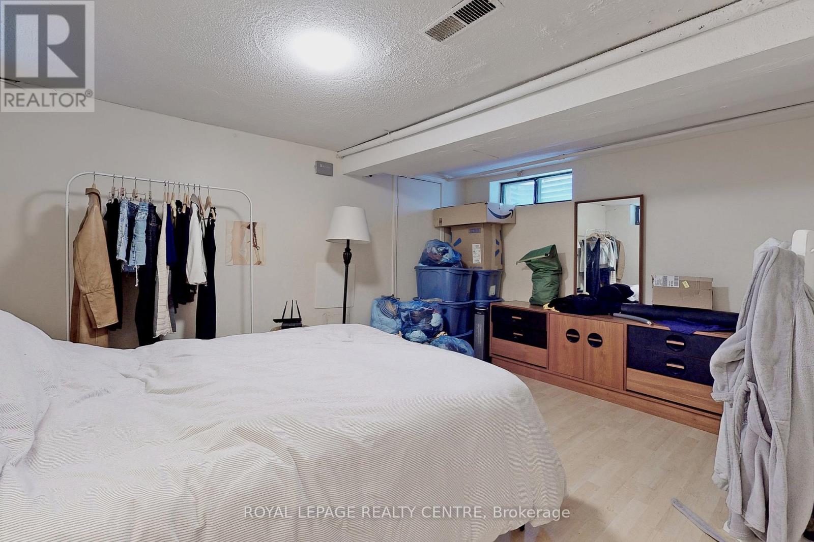 48 Northumberland Street, Toronto, Ontario  M6H 1R1 - Photo 32 - W12130191