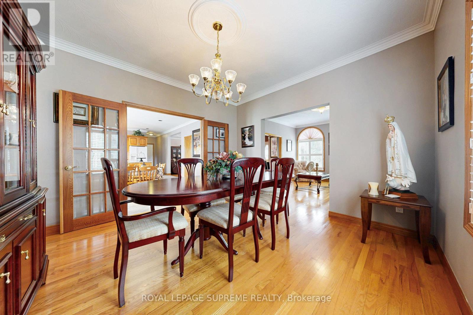 10 Freeman Road, Toronto, Ontario  M6M 4E6 - Photo 13 - W12130314