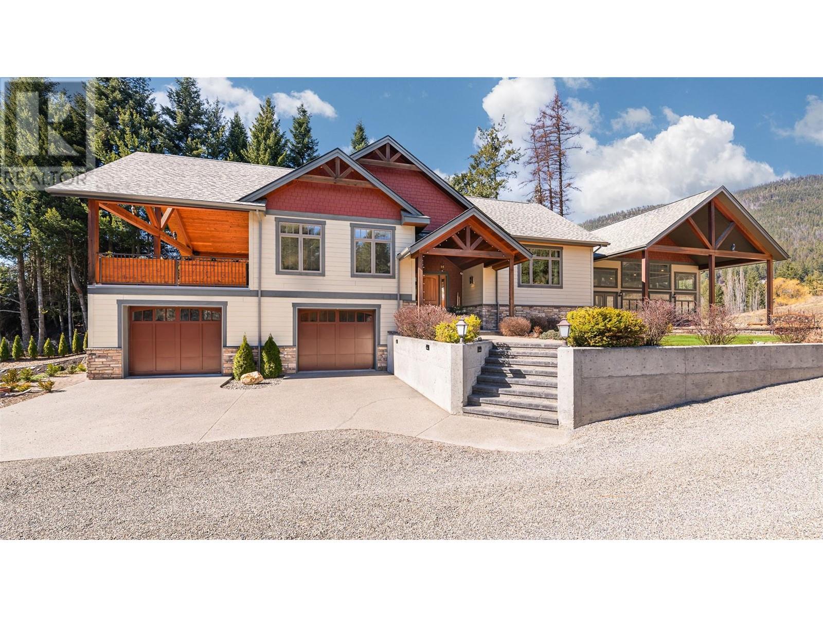 3618 Beam Road, Creston, British Columbia  V0B 1G1 - Photo 1 - 10345482