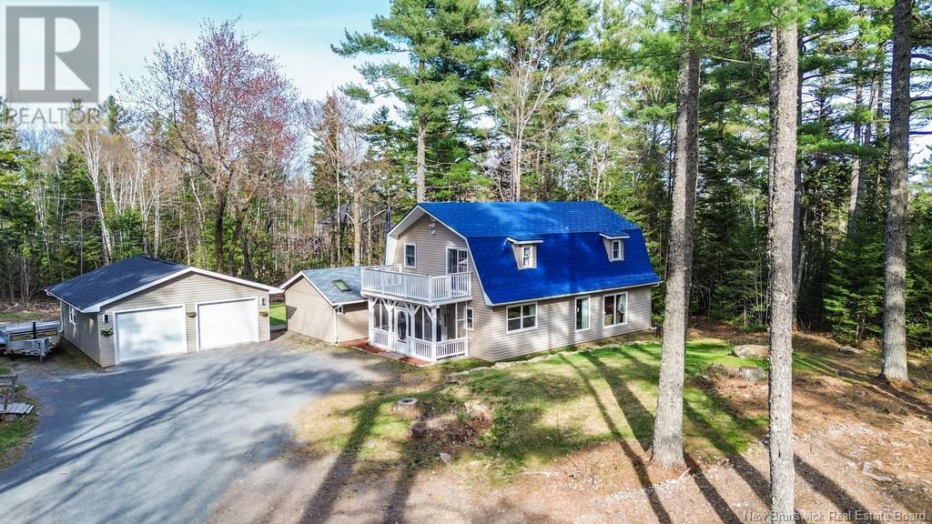 Property at 130 Rainbow Drive image 5