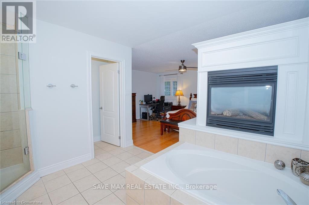 50 Islandview Way, Hamilton, Ontario  L8E 6C1 - Photo 20 - X12129775