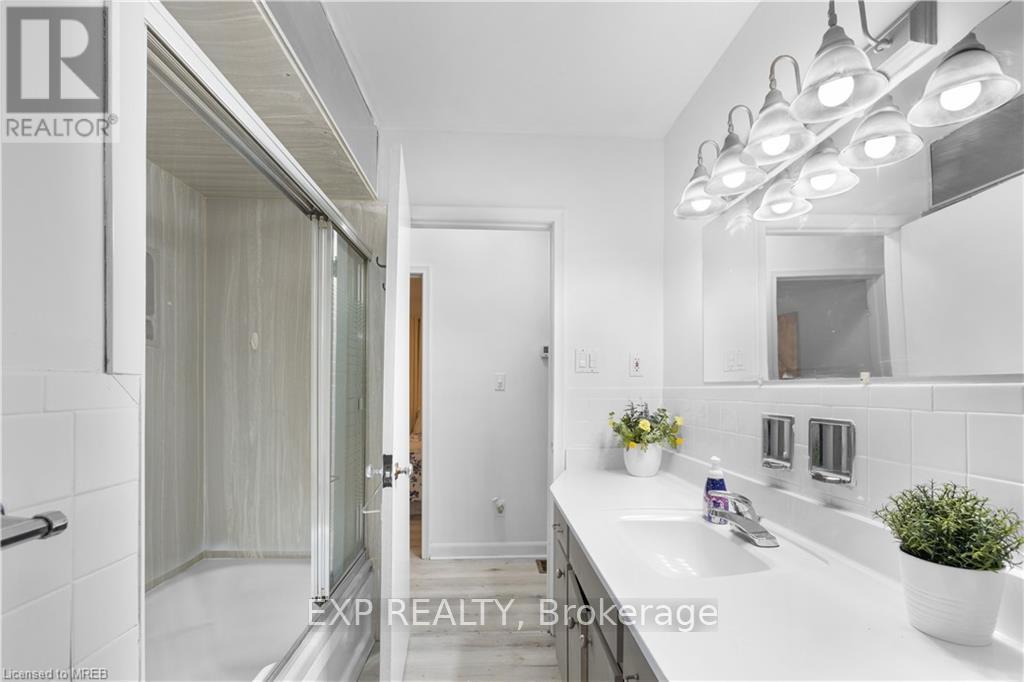 A - 376 Philip Place, Hamilton, Ontario  L9G 3G8 - Photo 26 - X12130199
