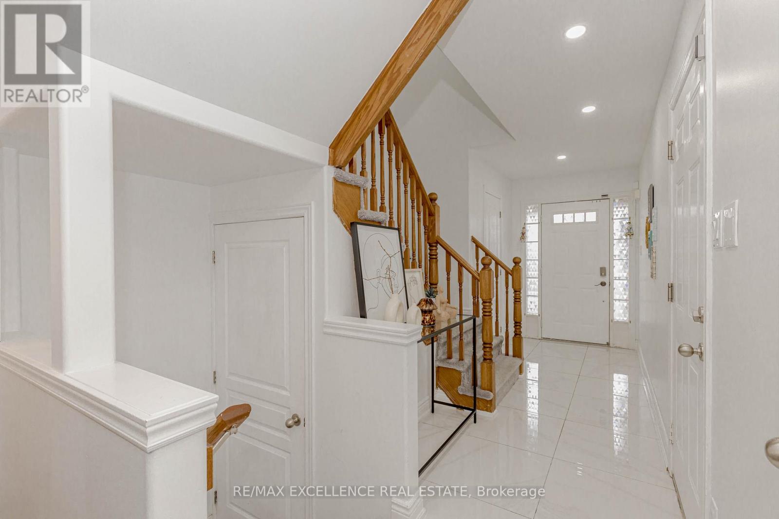 38 Magnificent Way, Hamilton, Ontario  L0R 1C0 - Photo 10 - X12130362