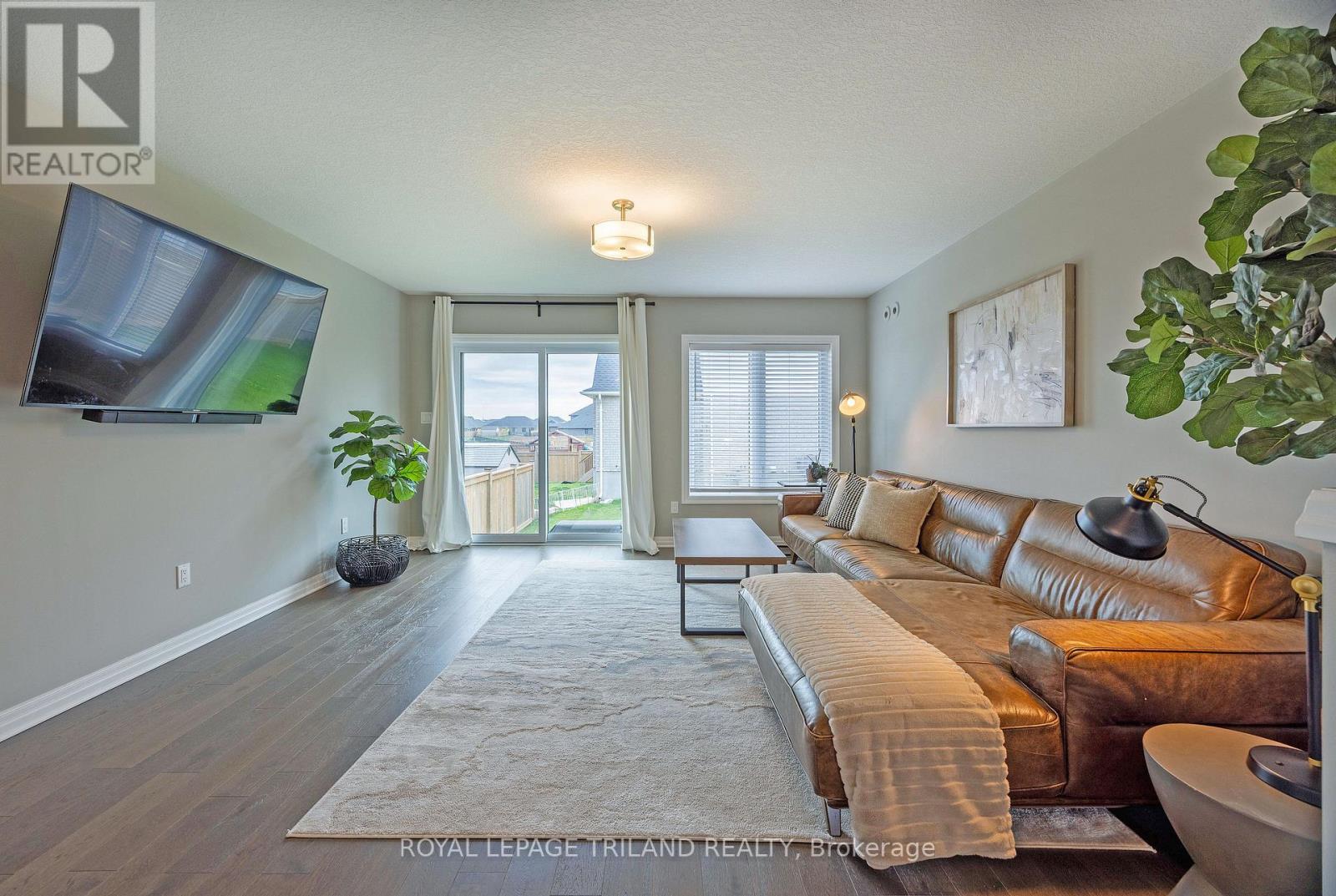 4 Harlequin Court, St. Thomas, Ontario  N5R 0L5 - Photo 13 - X12130548