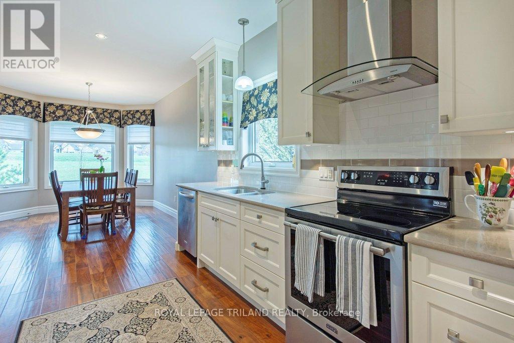 592 Eclipse Walk, London North (North B), Ontario  N5X 0J9 - Photo 18 - X12130560