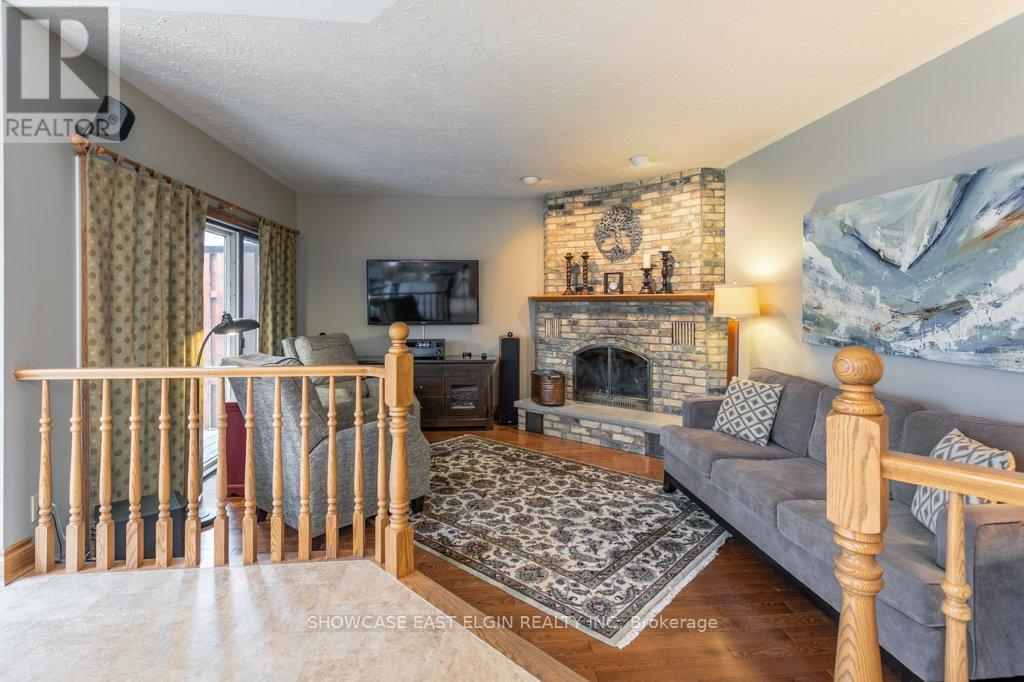 28 Sinclair Crescent, Aylmer, Ontario  N5H 3B7 - Photo 13 - X12130615