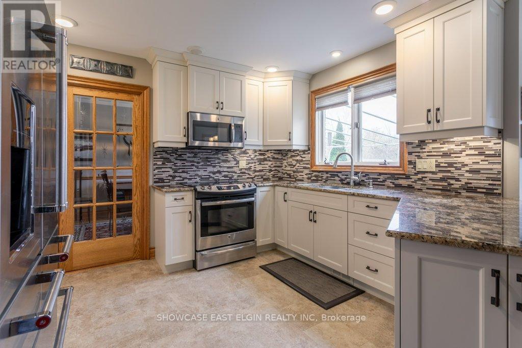 28 Sinclair Crescent, Aylmer, Ontario  N5H 3B7 - Photo 8 - X12130615