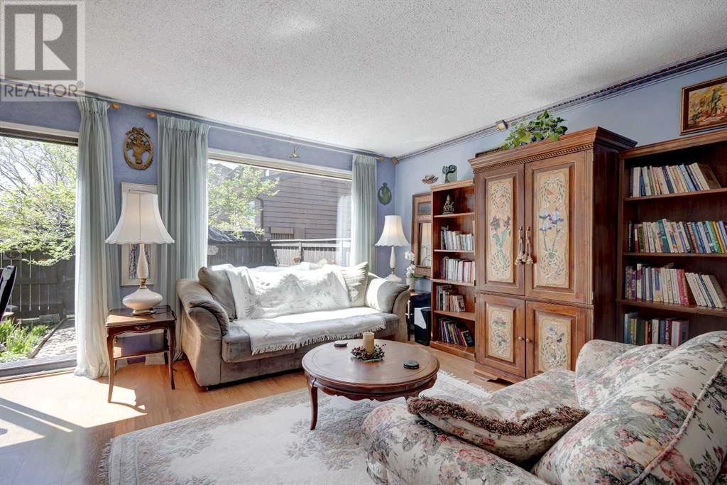 Property at 40, 2300 Oakmoor Drive SW image 2