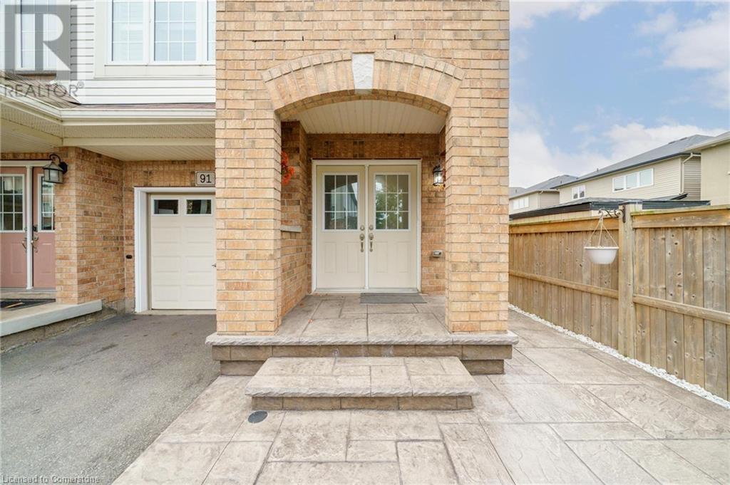 91 Mayland Trail, Hamilton, Ontario  L8J 0G4 - Photo 4 - 40720150