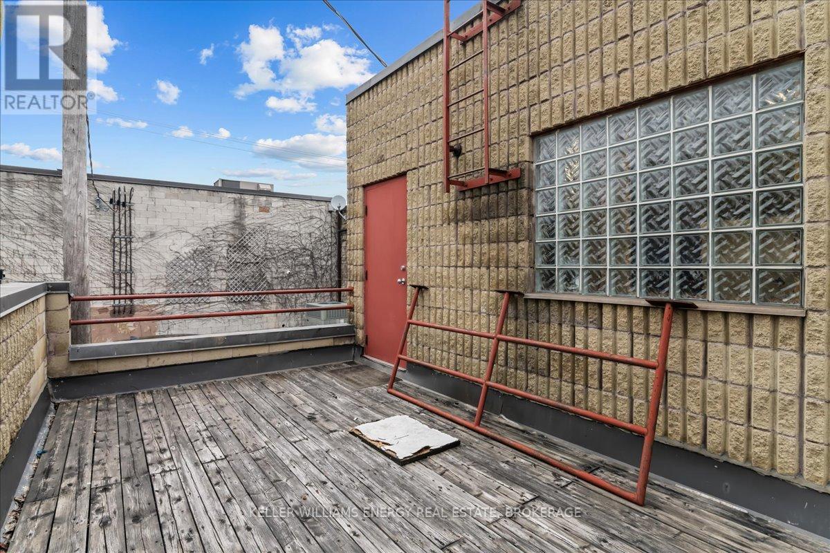 216 Brock Street S, Whitby, Ontario  L1N 4K1 - Photo 23 - E12130559