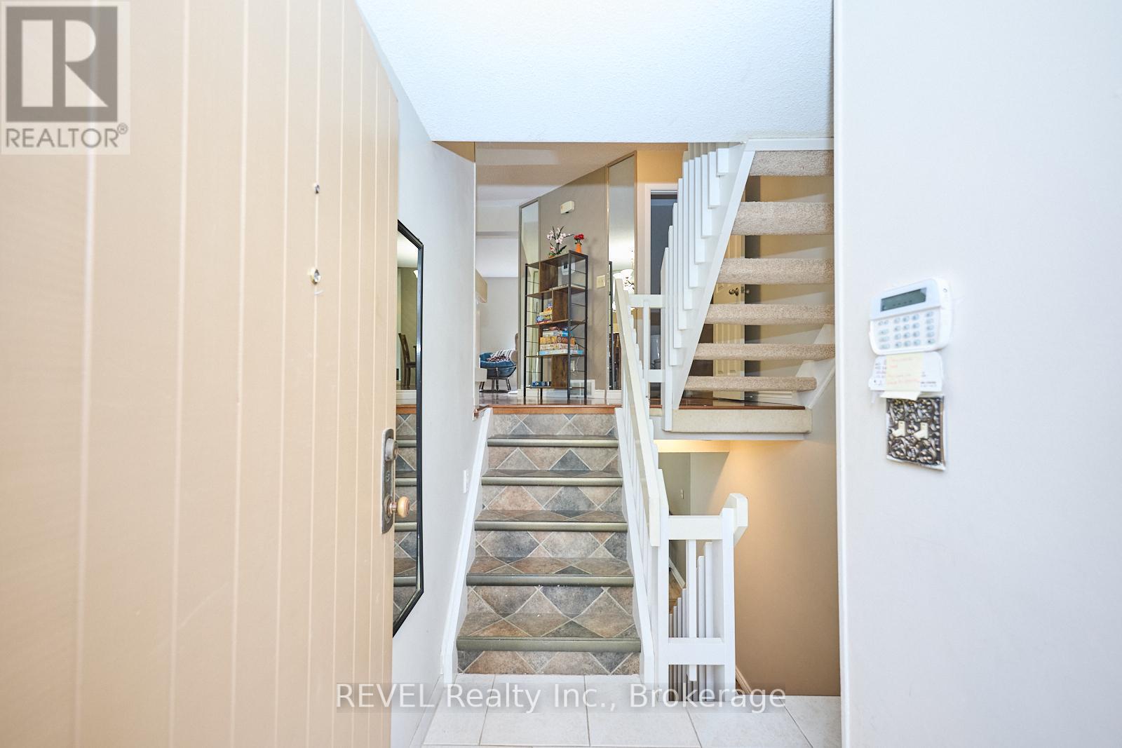 Property at 19 - 178 SCOTT STREET image 3