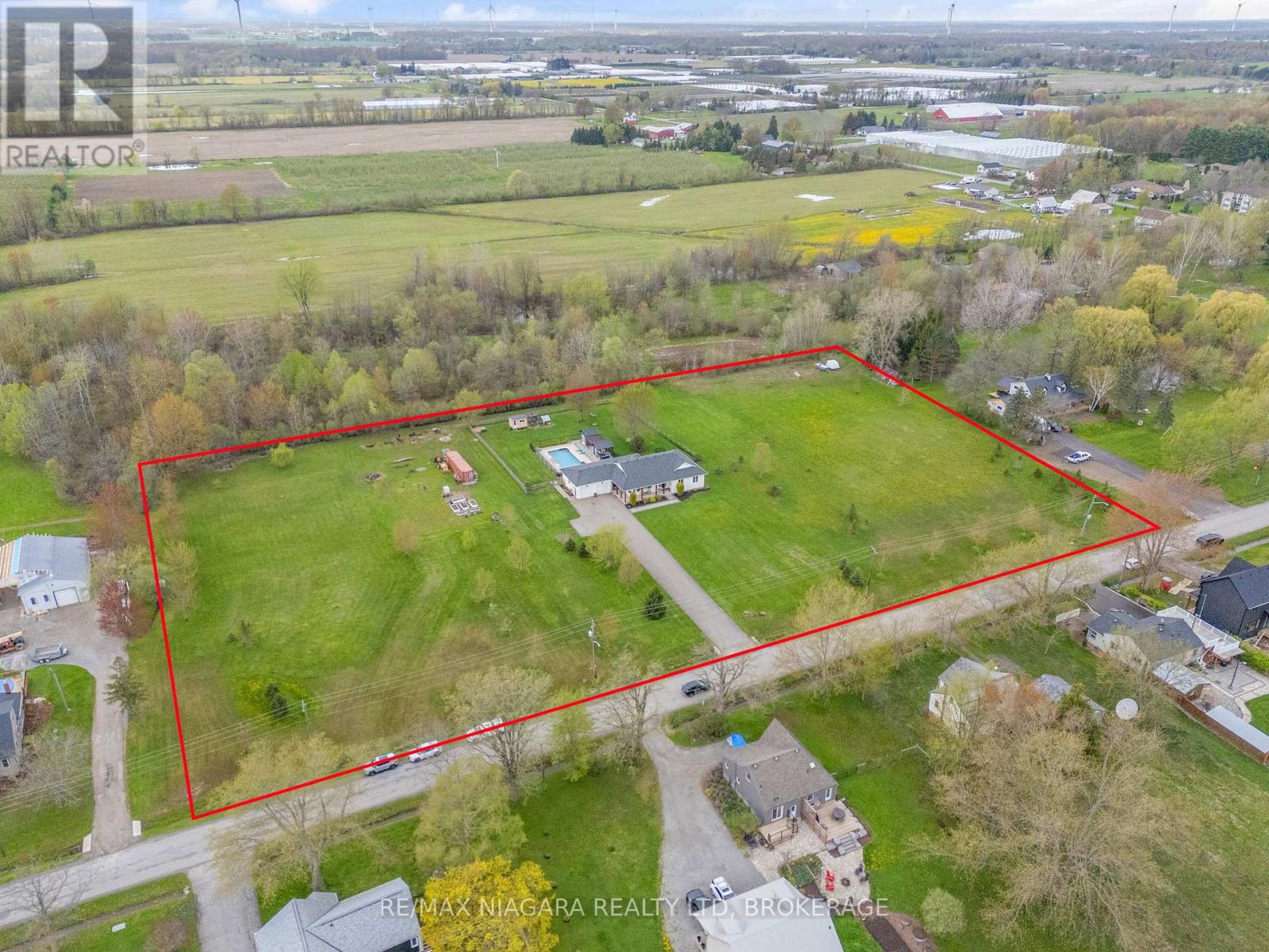 780 Church Street, Pelham (Fenwick), Ontario  L0S 1C0 - Photo 3 - X12130506