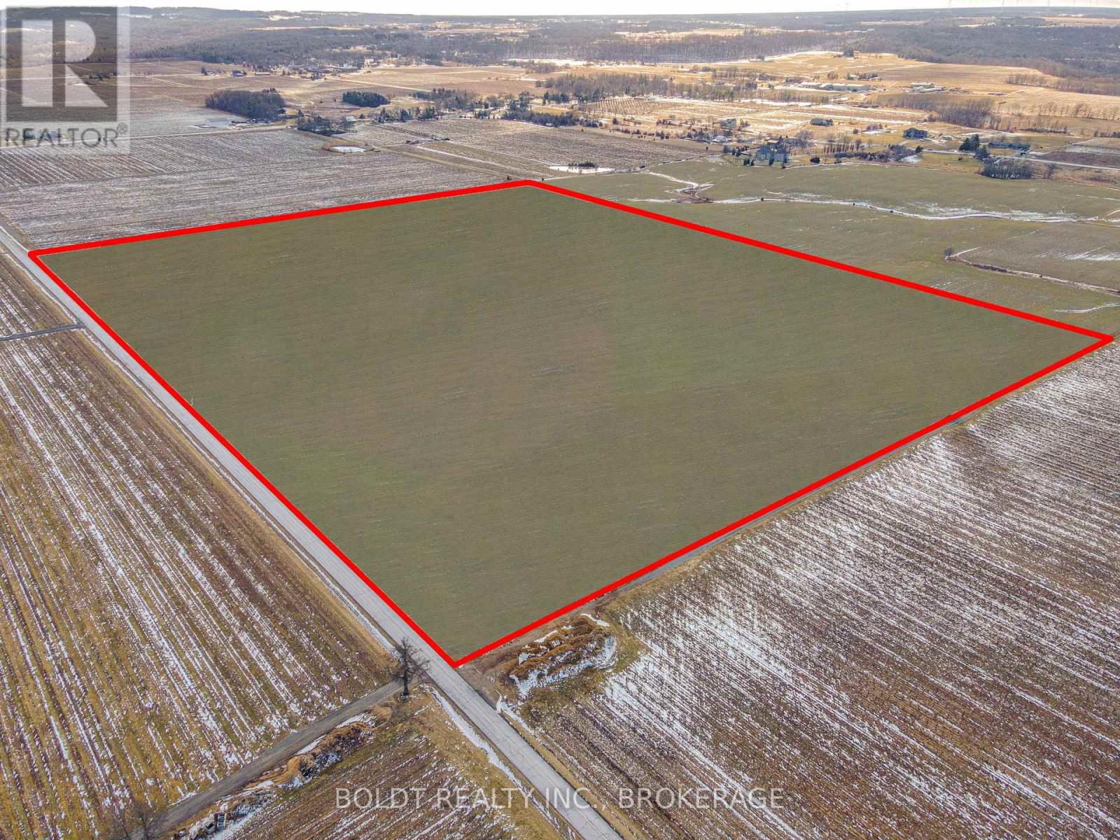 2669 Third Street, St. Catharines (Rural Eighth), Ontario  L2R 6P7 - Photo 1 - X12130639