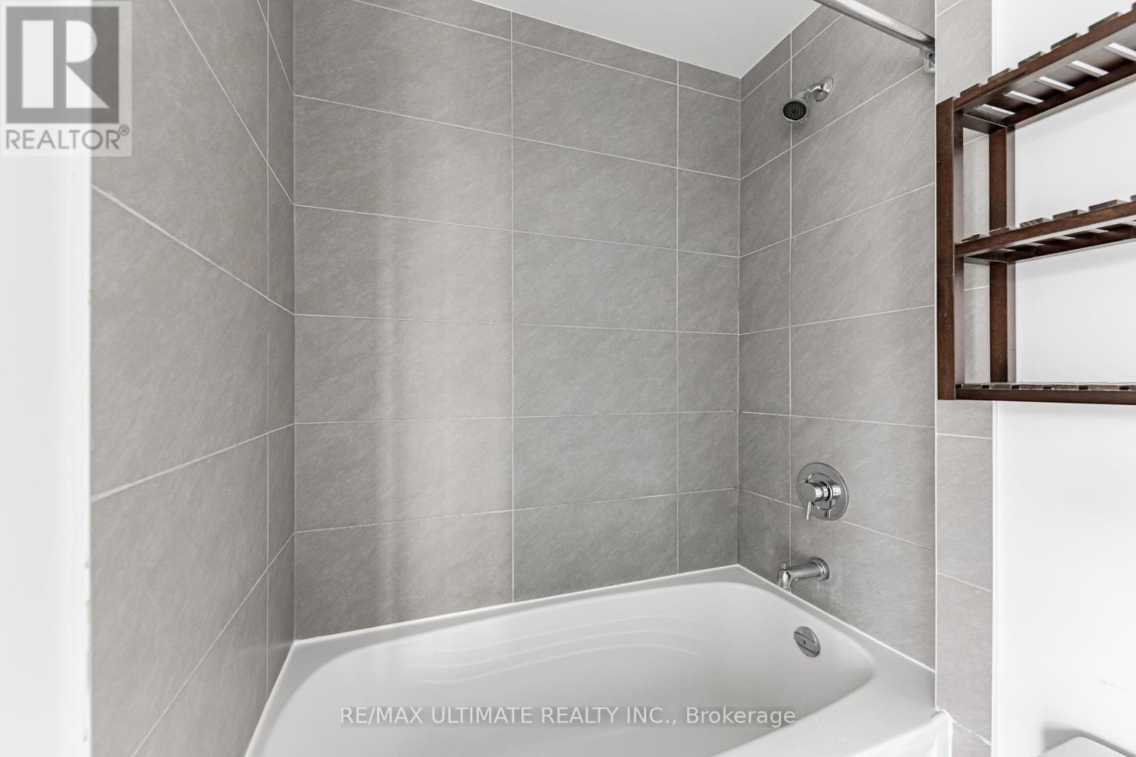 3508 - 426 University Avenue, Toronto, Ontario  M5G 1S9 - Photo 18 - C12130275