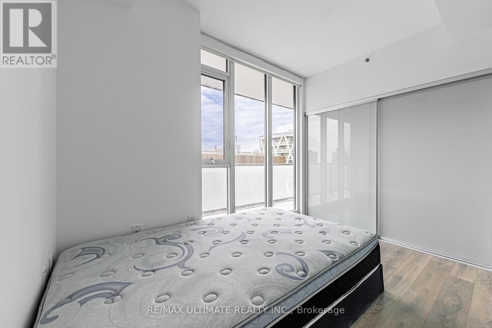3508 - 426 University Avenue, Toronto, Ontario  M5G 1S9 - Photo 16 - C12130275