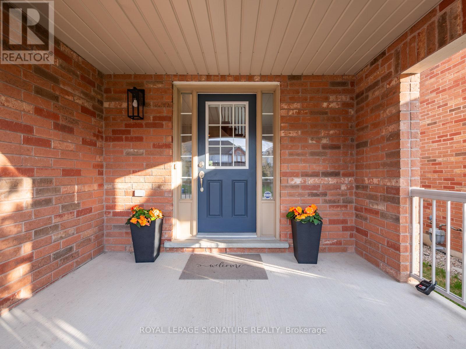 37 Dewell Crescent, Clarington, Ontario  L1E 0B8 - Photo 3 - E12130068