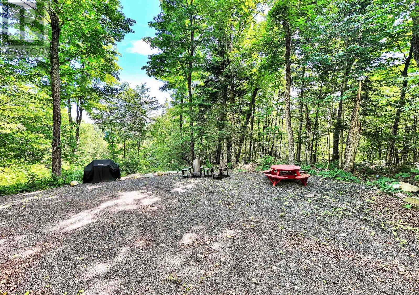 3 - 1082 Carl Fisher Drive, Lake Of Bays, Ontario  P1H 2J6 - Photo 7 - X12130629