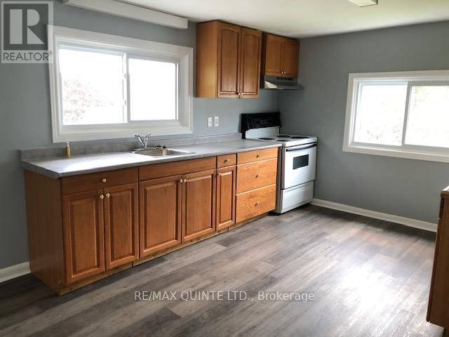 263 Dundas Street W, Quinte West, Ontario  K8V 3R7 - Photo 29 - X12130551