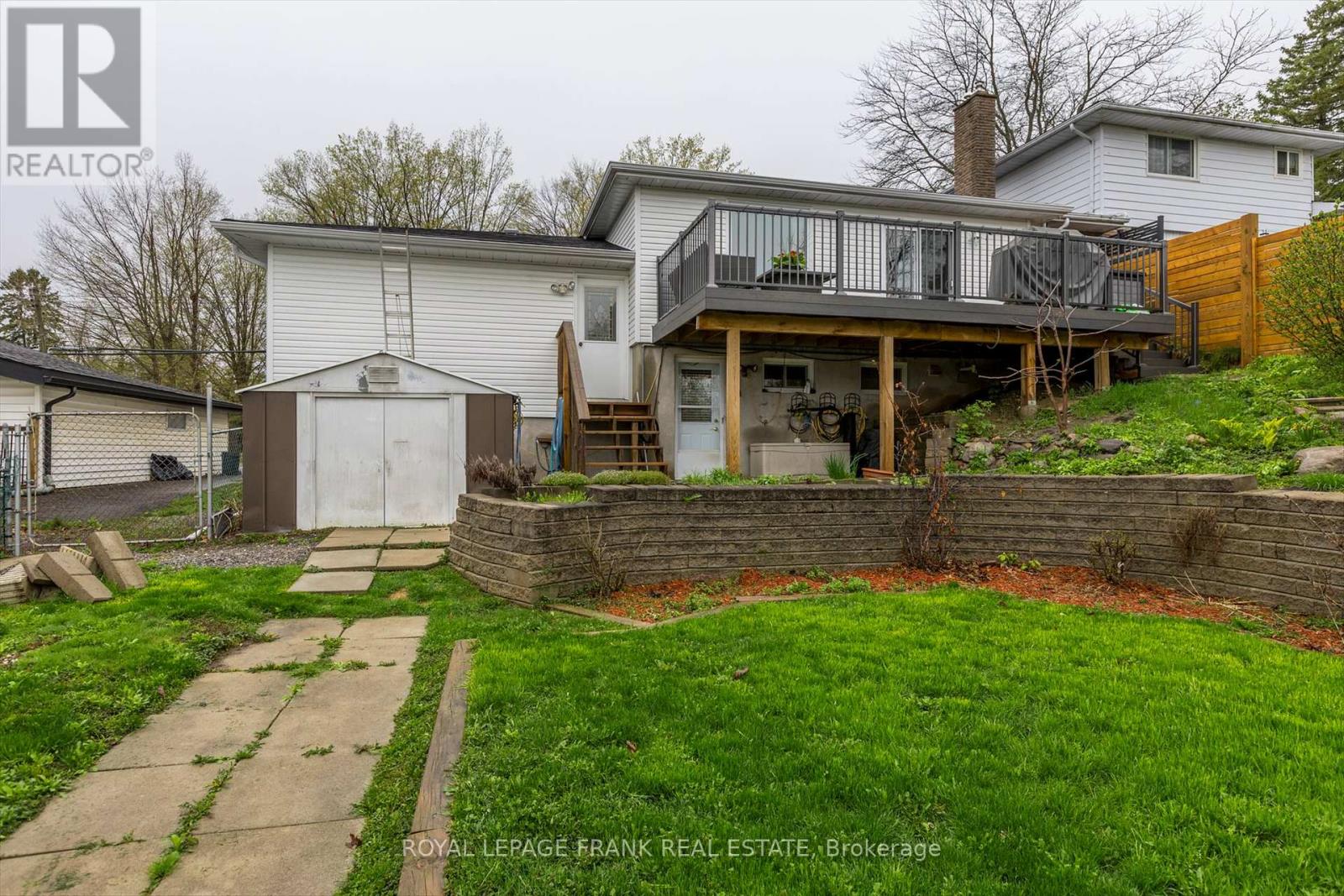 820 Donegal Street, Peterborough North, Ontario  K9H 4N4 - Photo 33 - X12130585