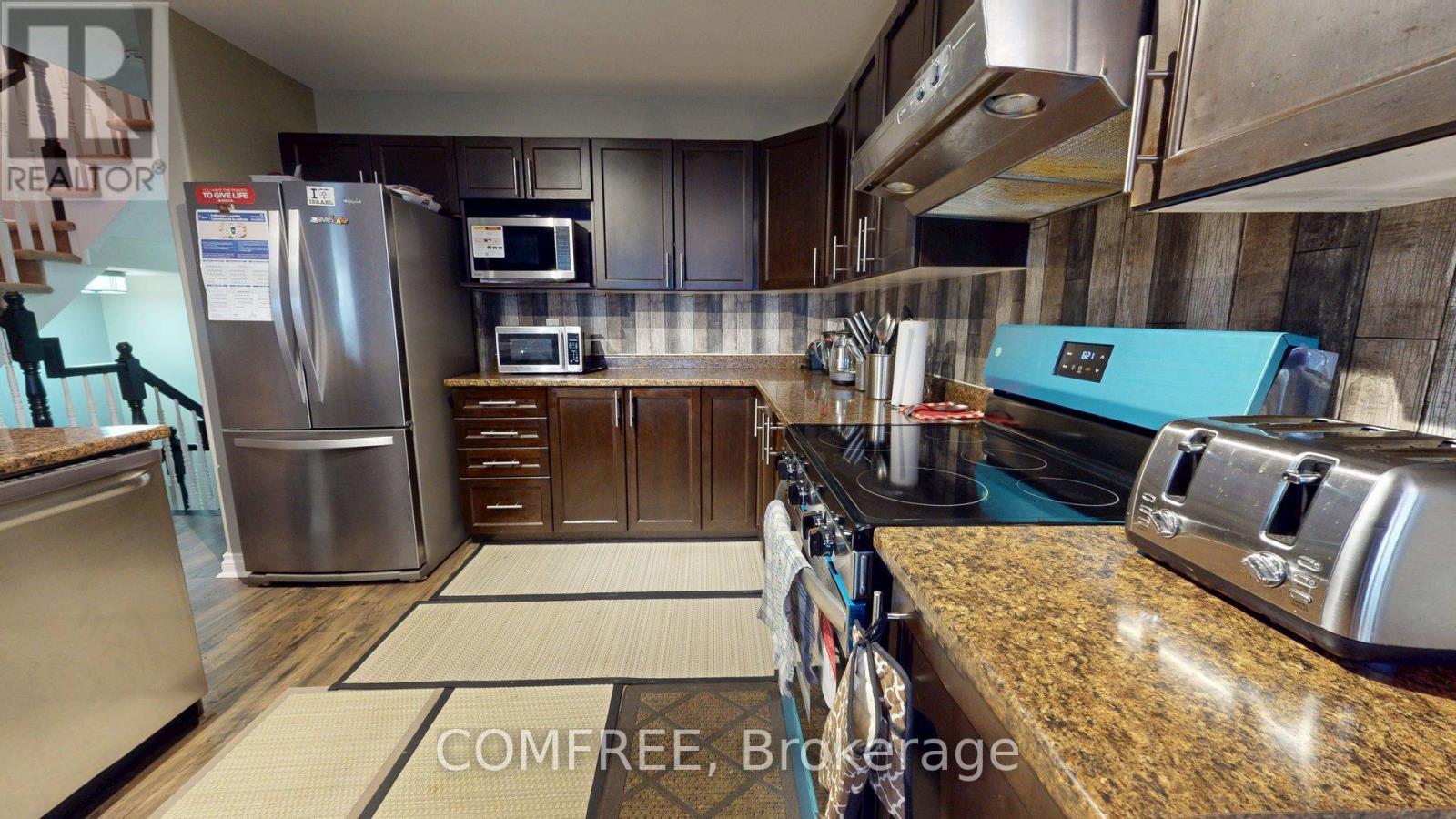 962 Linaria Walk, Ottawa, Ontario  K4A 0H9 - Photo 8 - X12130590