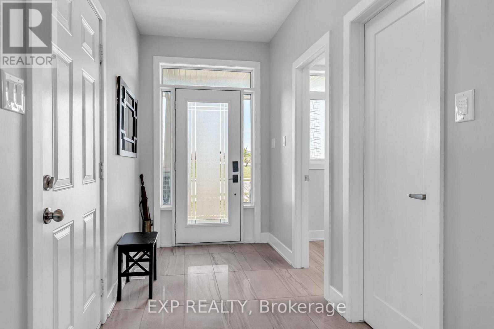 2114 Helene-Campbell Road, Ottawa, Ontario  K2J 4J2 - Photo 3 - X12130603