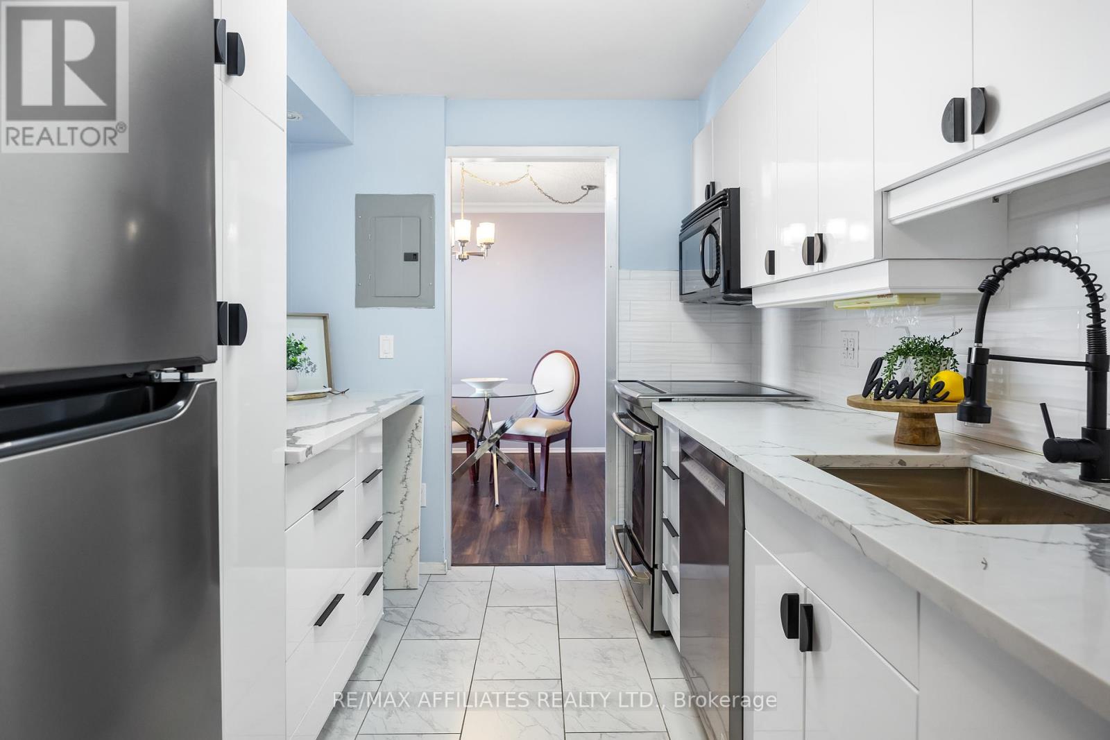 2305-1025 Richmond Road, Ottawa, Ontario  K2B 8G8 - Photo 3 - X12130686