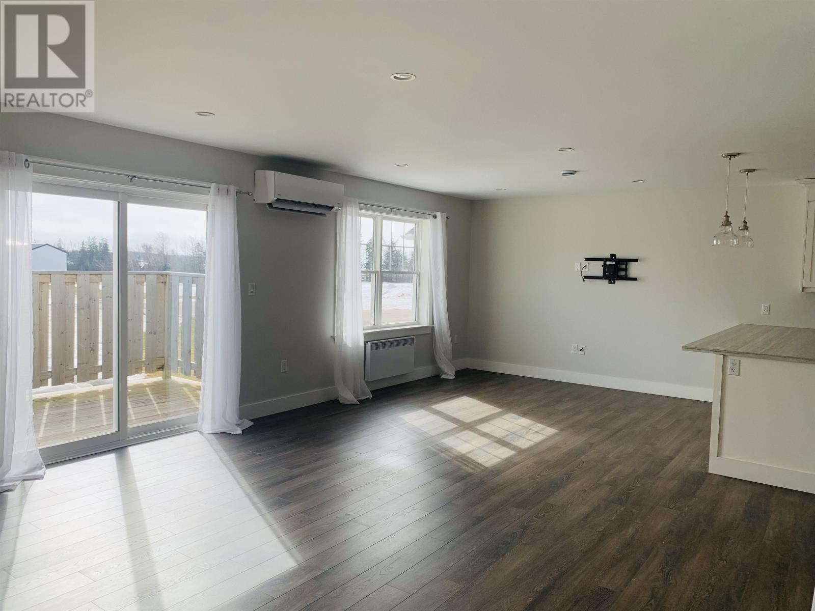 91 St Clair Street, Summerside, Prince Edward Island  C1N 0L1 - Photo 7 - 202510110