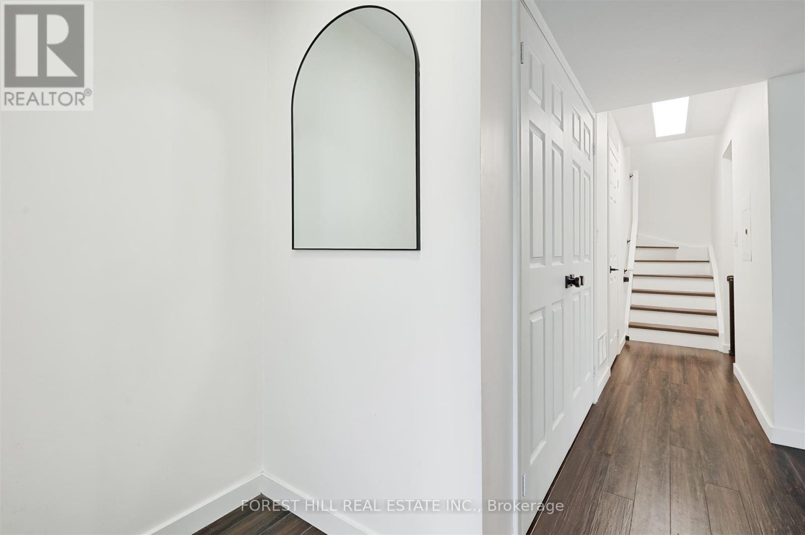 Property at TH82 - 208 NIAGARA STREET image 5
