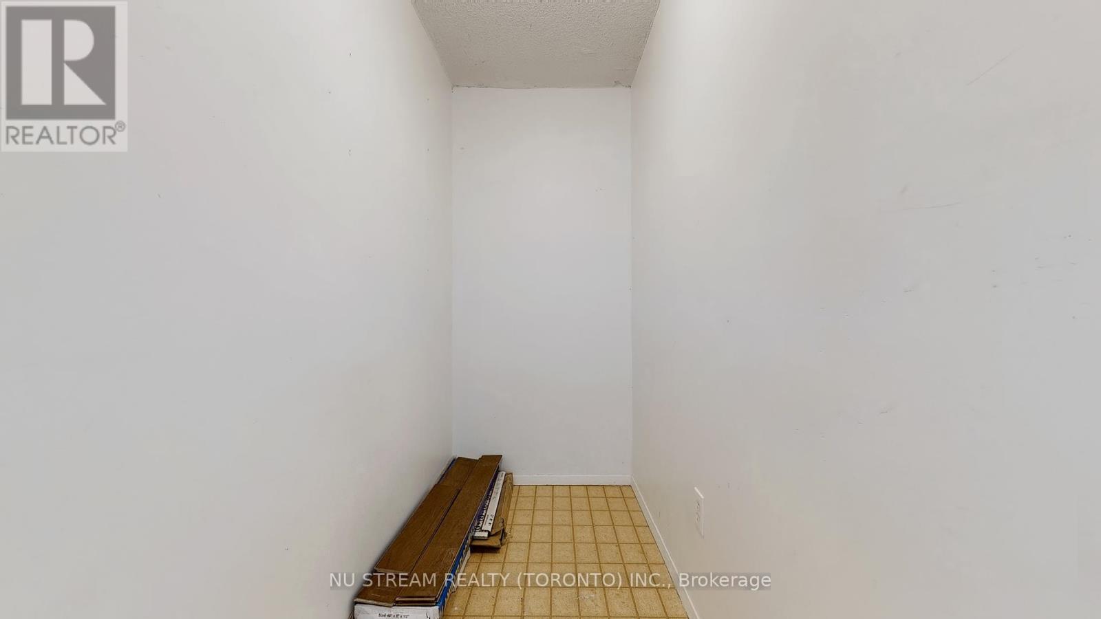 2406 - 1555 Finch Avenue E, Toronto, Ontario  M2J 4X9 - Photo 26 - C12130451