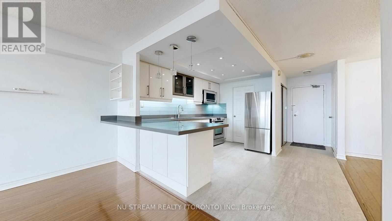 2406 - 1555 Finch Avenue E, Toronto, Ontario  M2J 4X9 - Photo 9 - C12130451