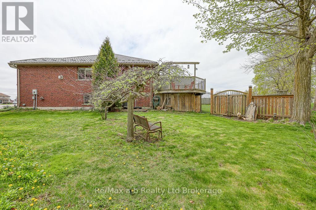 49 Kerr Crescent, Ingersoll, Ontario  N5C 4H1 - Photo 29 - X12130645