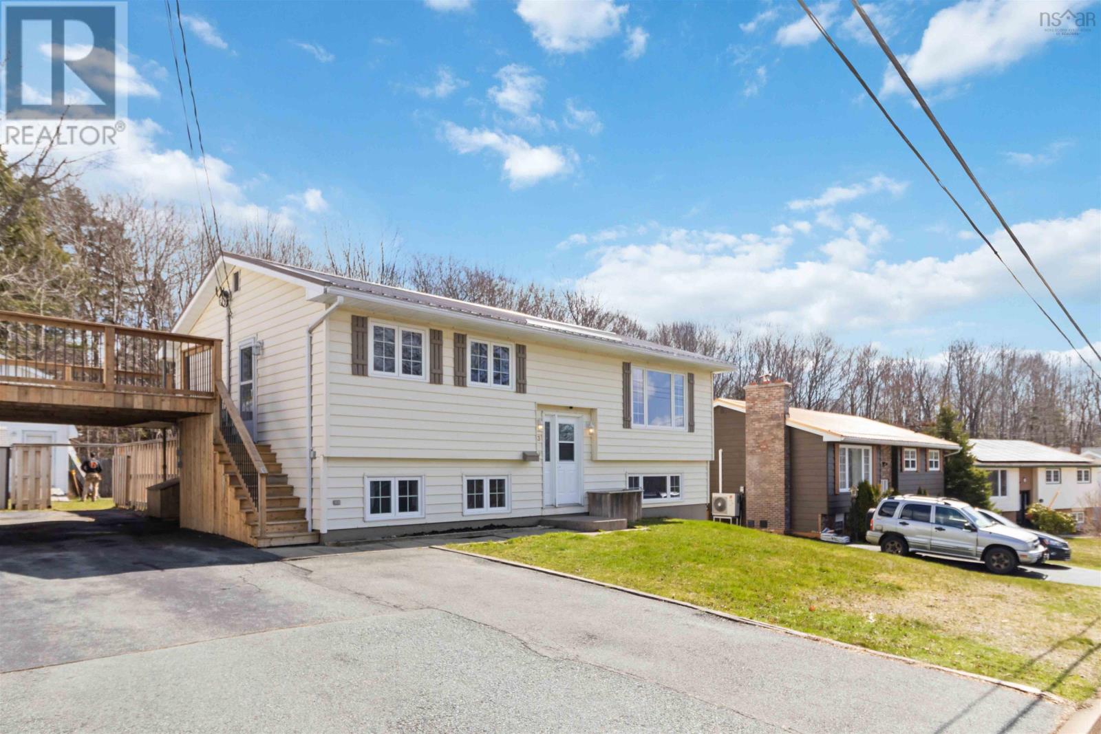 Property at 53 Rankin Drive image 3
