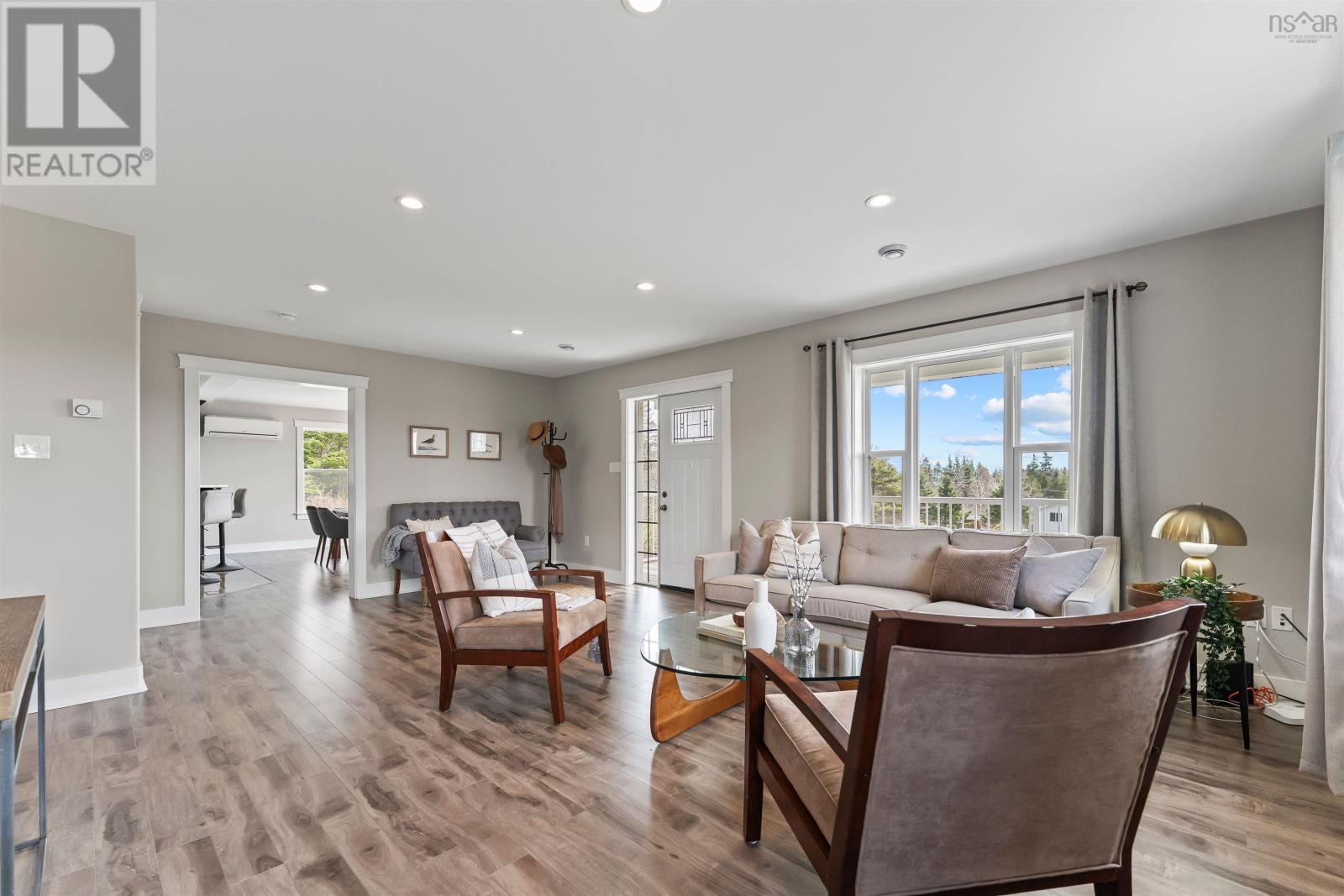 Property at 28 Fortune Lane image 3