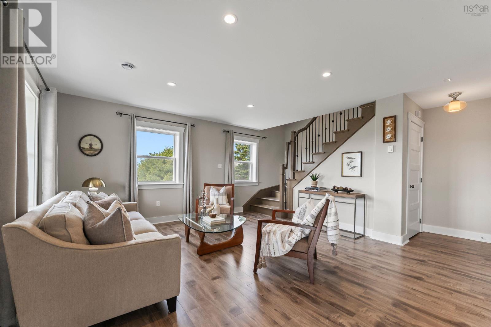 Property at 28 Fortune Lane image 4