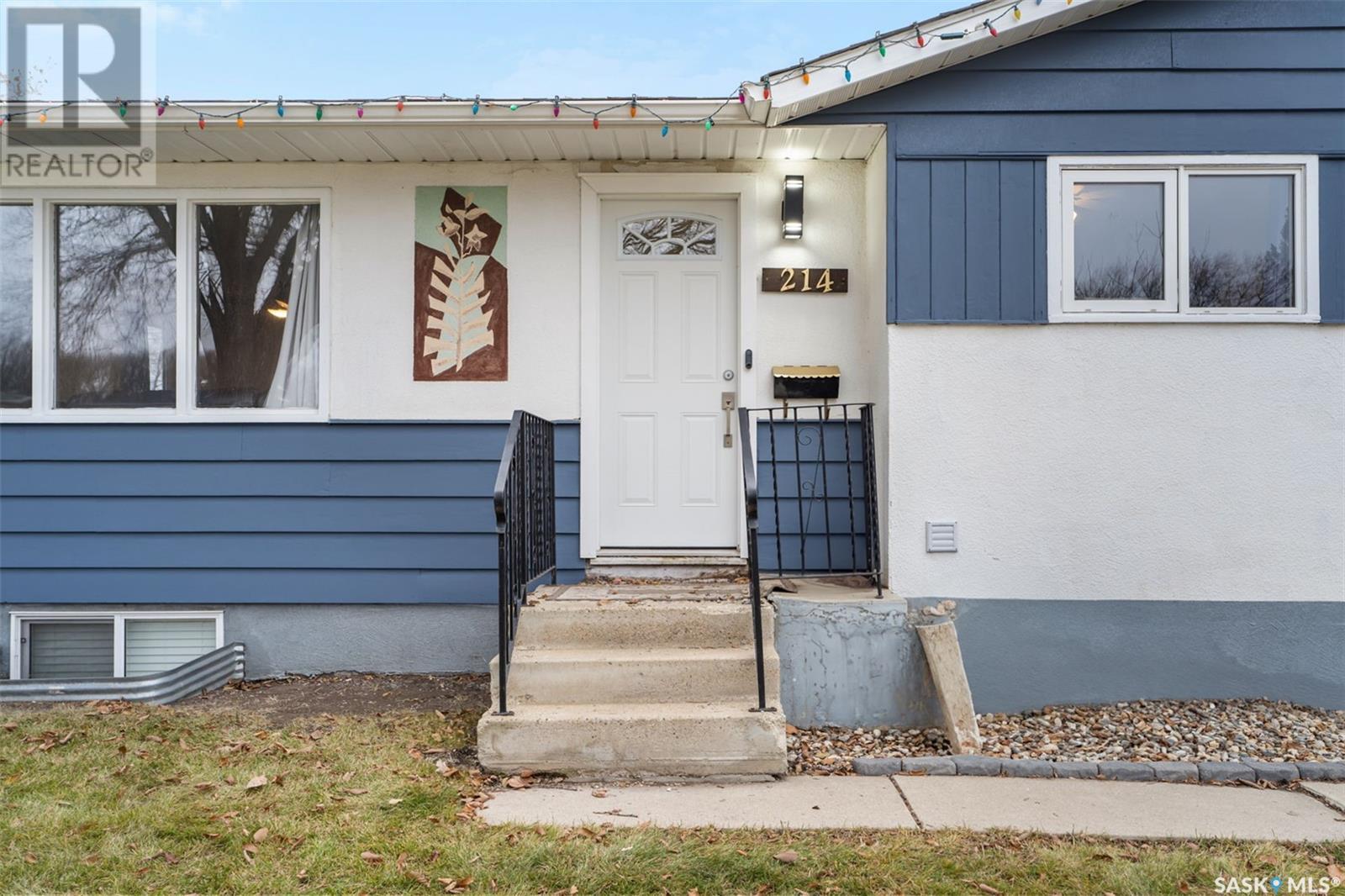 Property at 214 X AVENUE N image 3