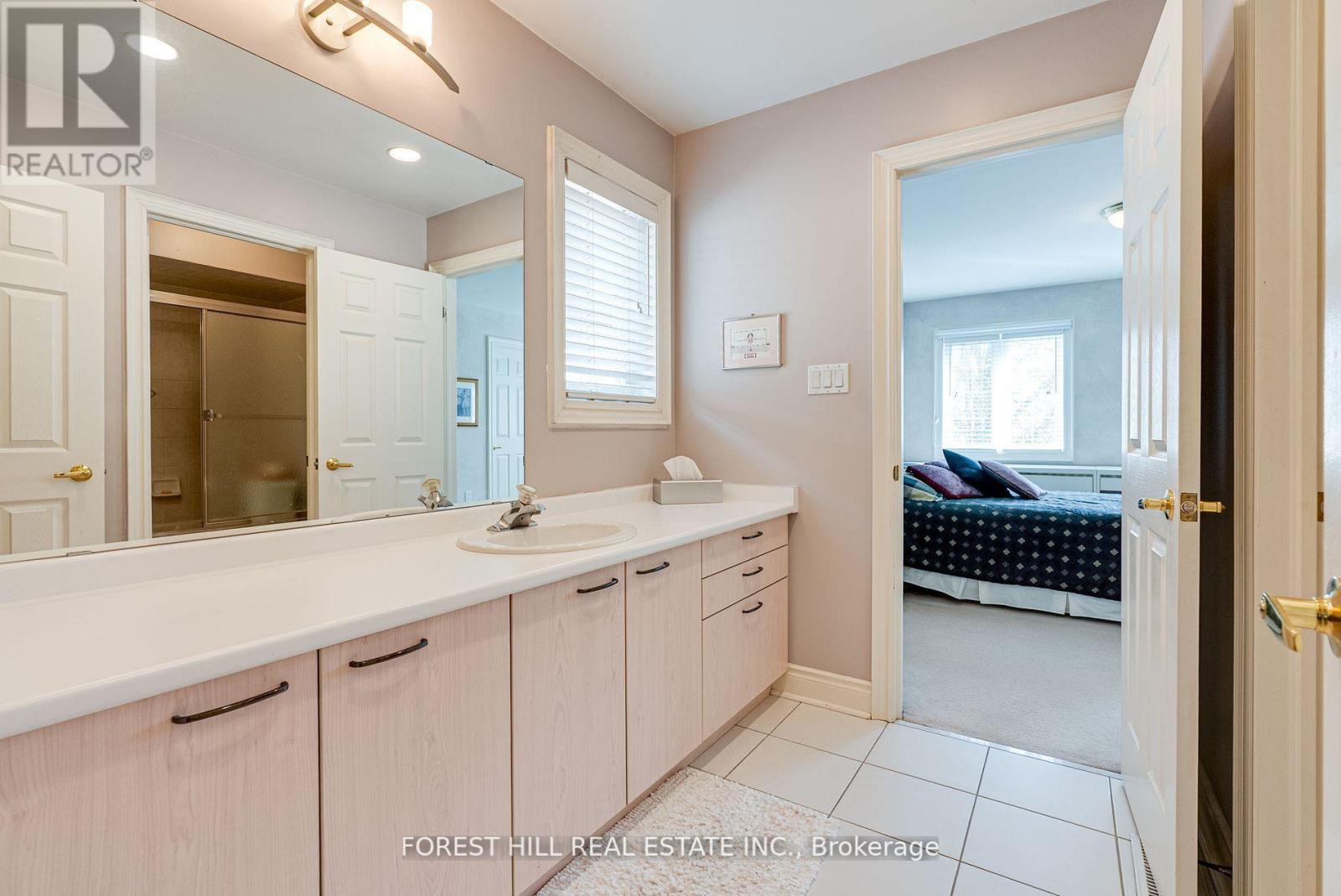 66 Sanibel Crescent, Vaughan (Uplands), Ontario  L4J 8K7 - Photo 24 - N12130374