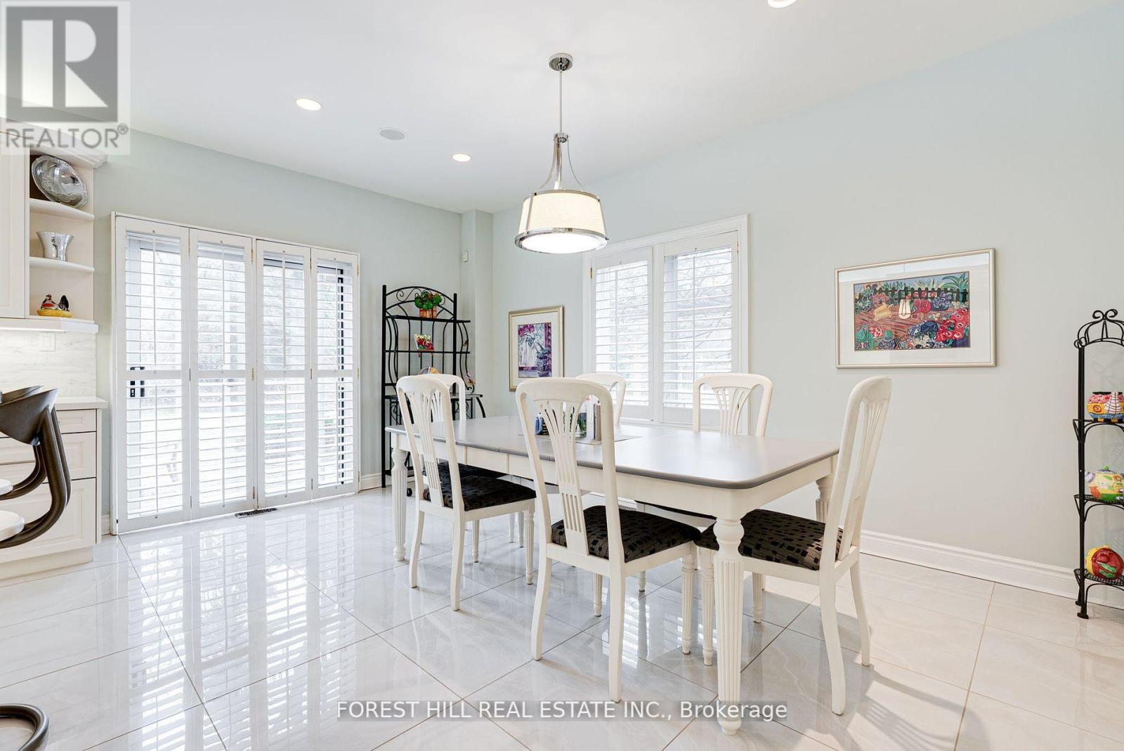66 Sanibel Crescent, Vaughan (Uplands), Ontario  L4J 8K7 - Photo 6 - N12130374