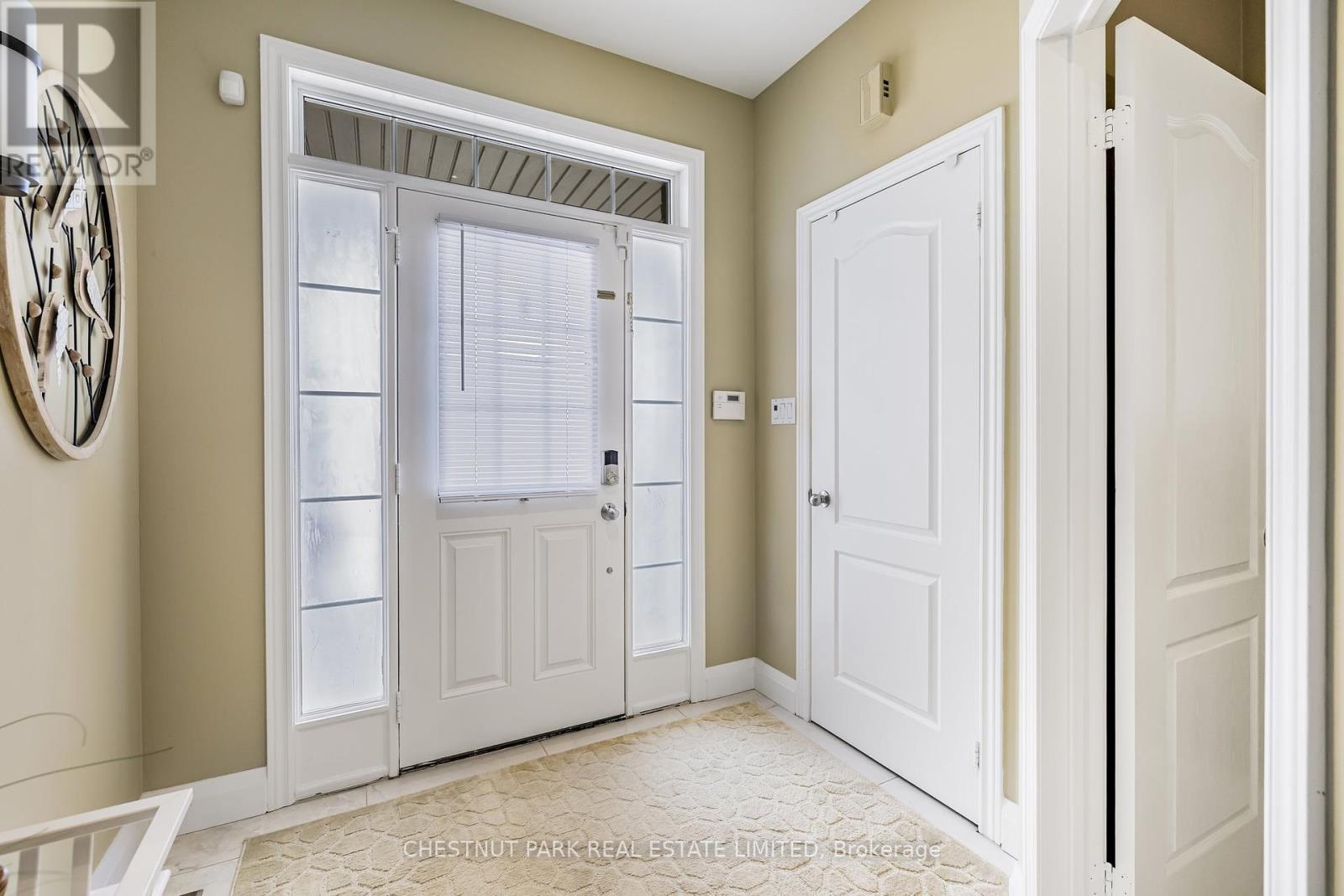 Property at 198 DOWNY EMERALD DRIVE image 3