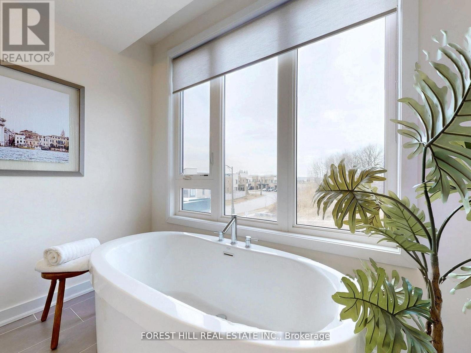 19 Denarius Crescent, Richmond Hill, Ontario  L4E 0Y9 - Photo 26 - N12130489