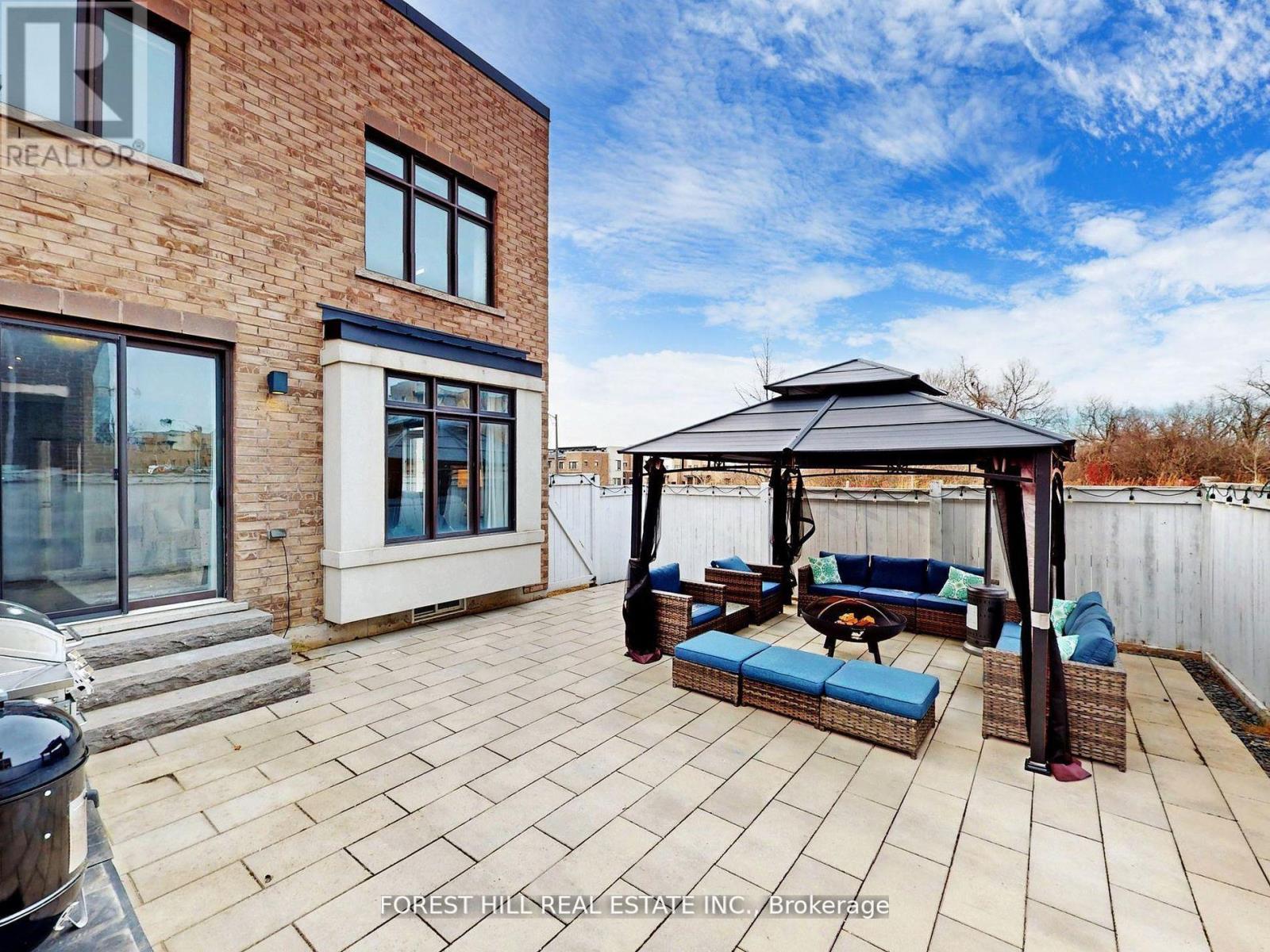 19 Denarius Crescent, Richmond Hill, Ontario  L4E 0Y9 - Photo 49 - N12130489