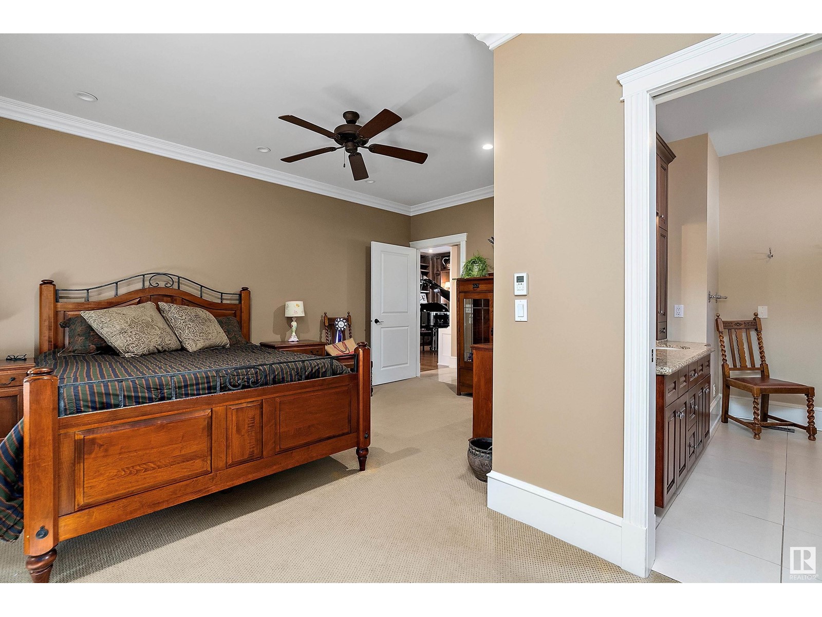 Property at 63 Fairway DR NW image 5