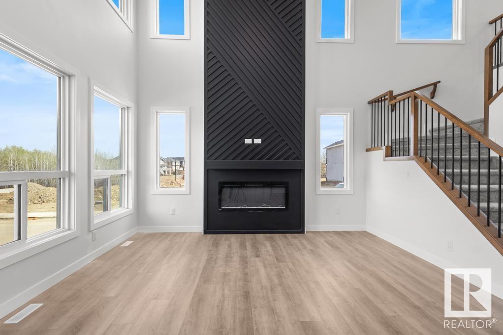 Property at 3176 Magpie Way NW image 3