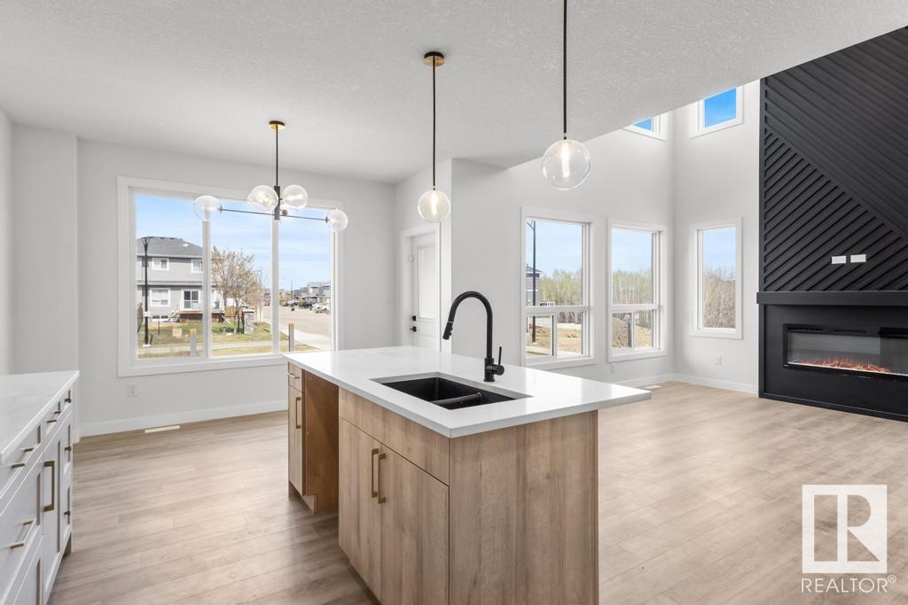 3176 Magpie Way Nw, Edmonton, Alberta  T5S 0V6 - Photo 6 - E4434910