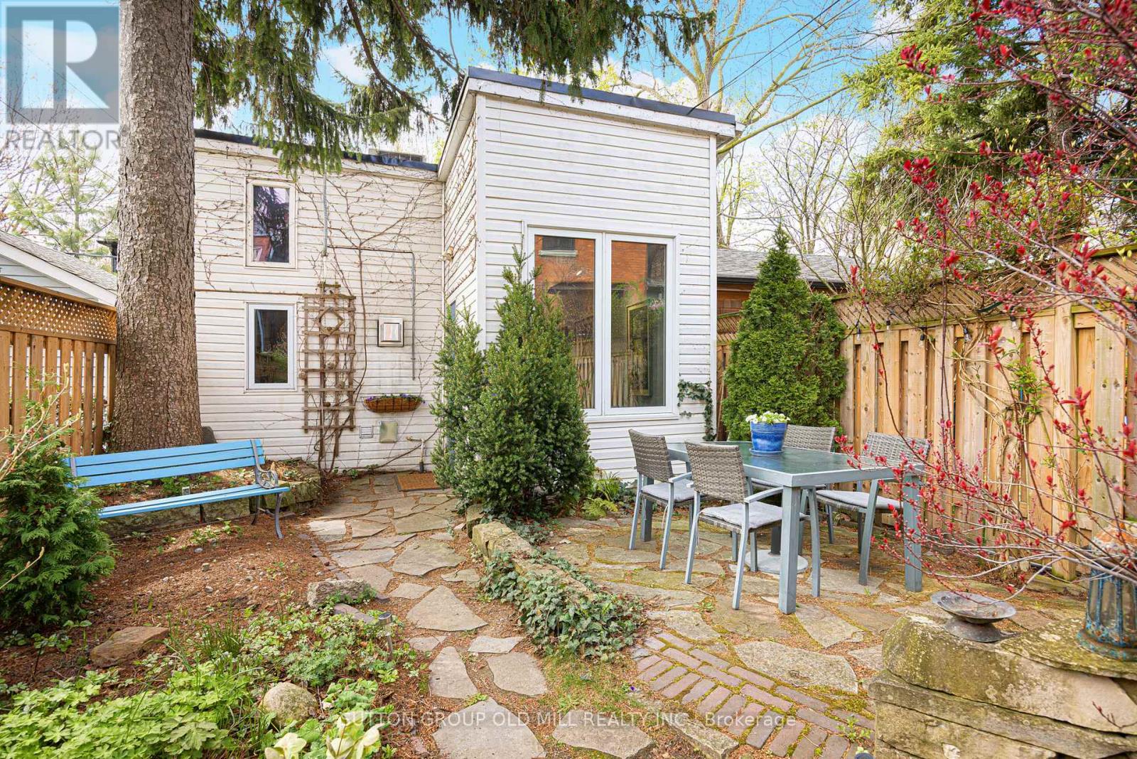 11 Galley Avenue, Toronto (Roncesvalles), Ontario  M6R 1G9 - Photo 30 - W12129935