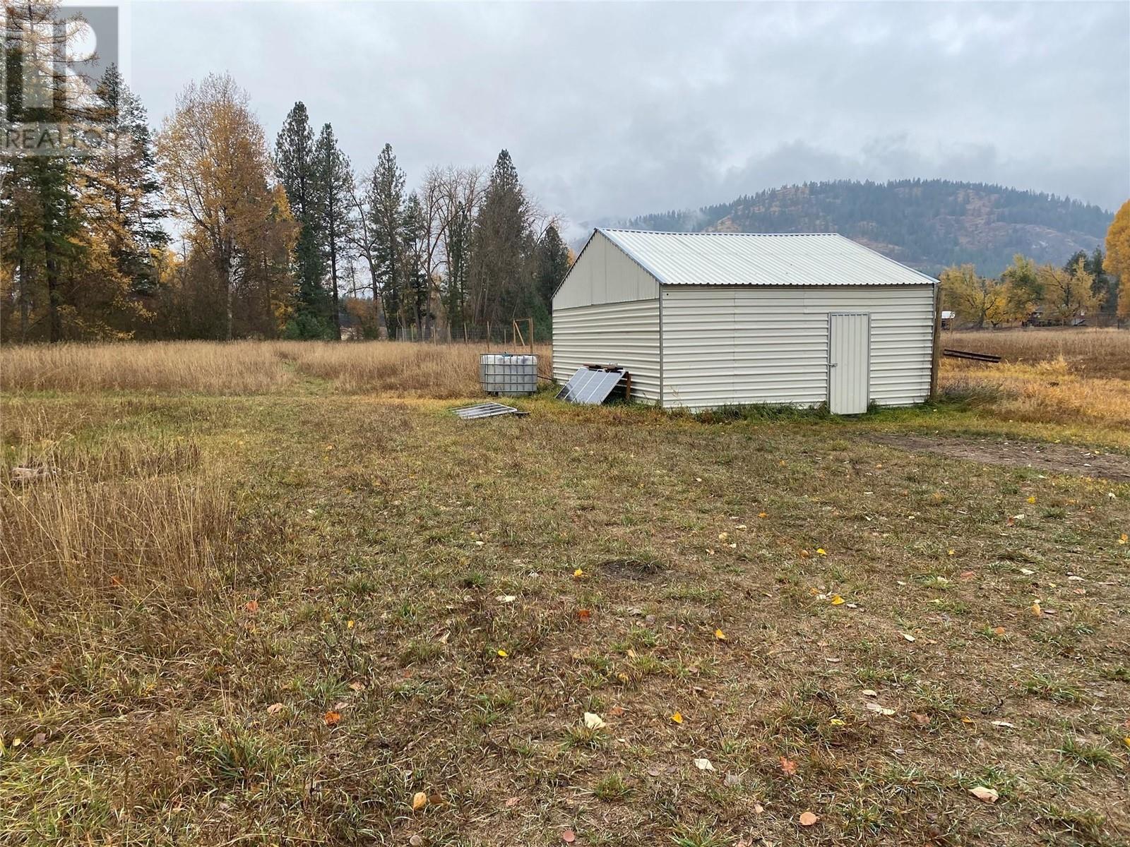 2610 65th Avenue, Grand Forks, British Columbia  V0H 1H0 - Photo 16 - 10346671