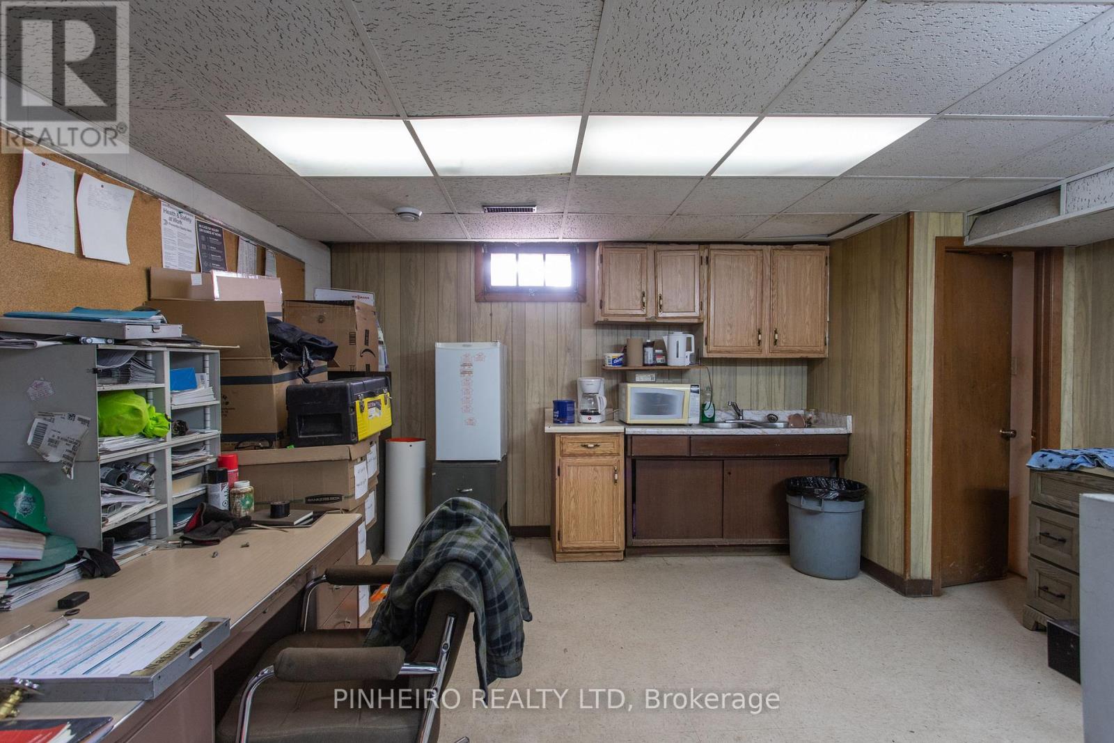 180 Ann Street, London East, Ontario N6A 0A3 - Photo 34 - X12130728