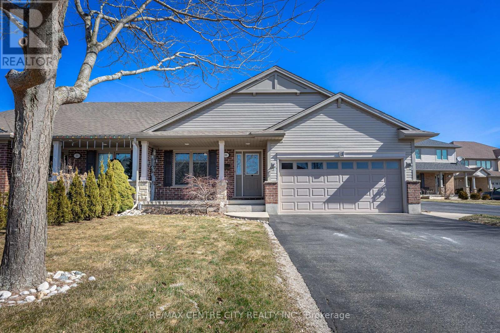 11 ALDERWOOD COURT, St. Thomas, Ontario