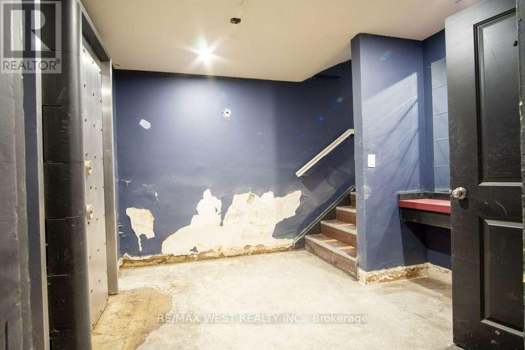 1 - 1340 The Queensway Avenue, Toronto (Stonegate-Queensway), Ontario  M8Z 1S4 - Photo 28 - W12130398