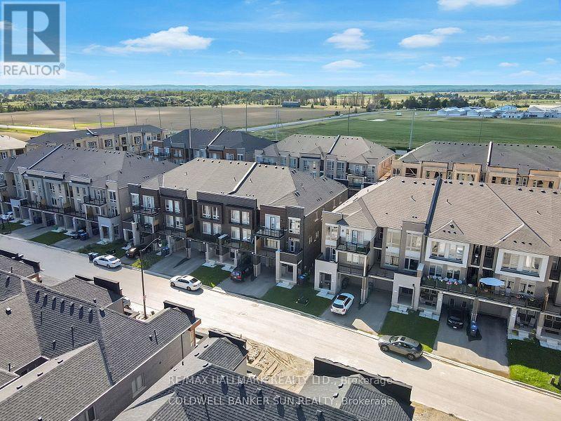 42 Donald Ficht Crescent, Brampton, Ontario  L7A 5H8 - Photo 36 - W12130421