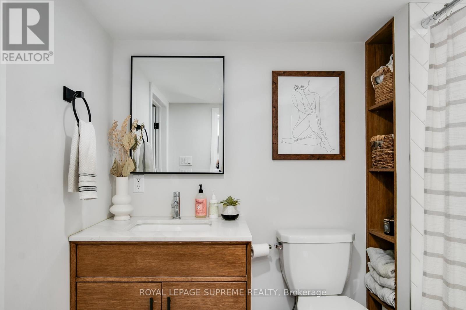 33 Hanley Street, Toronto (Runnymede-Bloor West Village), Ontario  M6S 2H3 - Photo 35 - W12130488